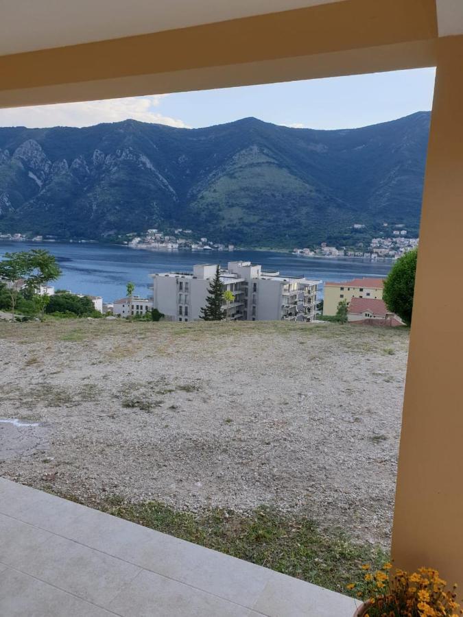 Apartment Jelena Kotor Eksteriør billede