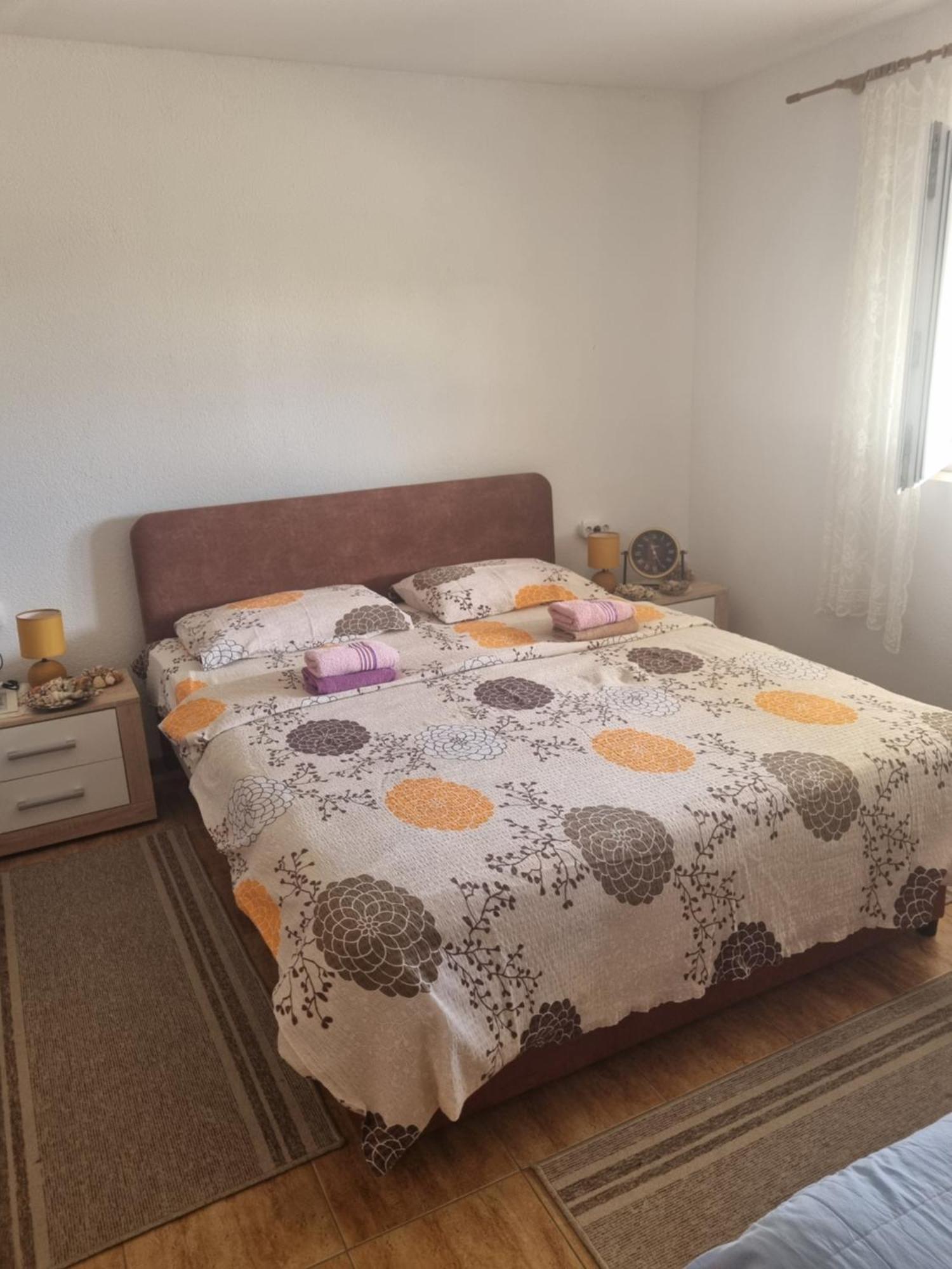 Apartment Jelena Kotor Eksteriør billede